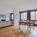 Rent 4 bedroom apartment of 90 m² in Paris