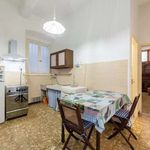 Rent 2 bedroom apartment in Genoa