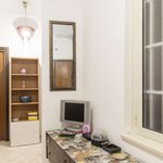 Rent 3 bedroom apartment of 130 m² in Roma