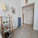 Rent 2 bedroom apartment of 60 m² in Luni