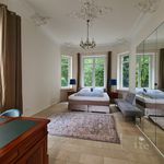 Miete 2 Schlafzimmer wohnung von 110 m² in Wiesbaden