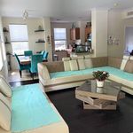 Rent 2 bedroom apartment in Irvine