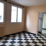 Rent 3 bedroom house of 81 m² in Aubigny-sur-Nère