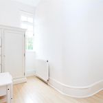 Rent 4 bedroom house of 115 m² in London
