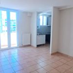 Rent 2 bedroom apartment of 35 m² in Marseille
