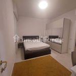 Affitto 4 camera appartamento di 135 m² in Parma