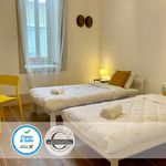 Rent a room of 460 m² in Lisboa