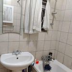 Rent 1 bedroom apartment of 10499 m² in eThekwini