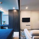 Rent 1 bedroom apartment of 52 m² in Bangkok
