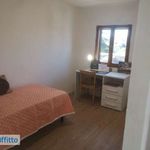 Affitto 6 camera appartamento di 85 m² in Perugia