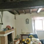 Rent 3 bedroom house of 260 m² in Supino