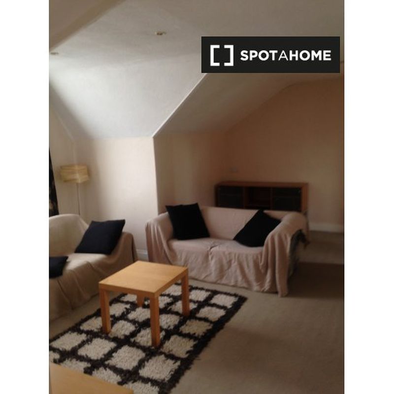 Room in shared apartment in Nottingham Sherwood Rise