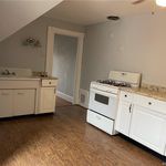 Rent 2 bedroom apartment of 1100 m² in Hartford