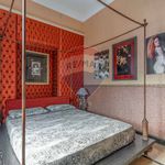 Affitto 3 camera casa di 150 m² in Milano