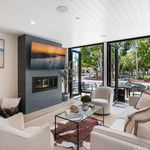 Rent 3 bedroom house of 131 m² in Newport Beach