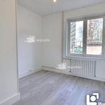 Rent 4 bedroom house of 73 m² in Chambery