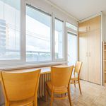 Rent 1 bedroom apartment of 69 m² in Plzeň