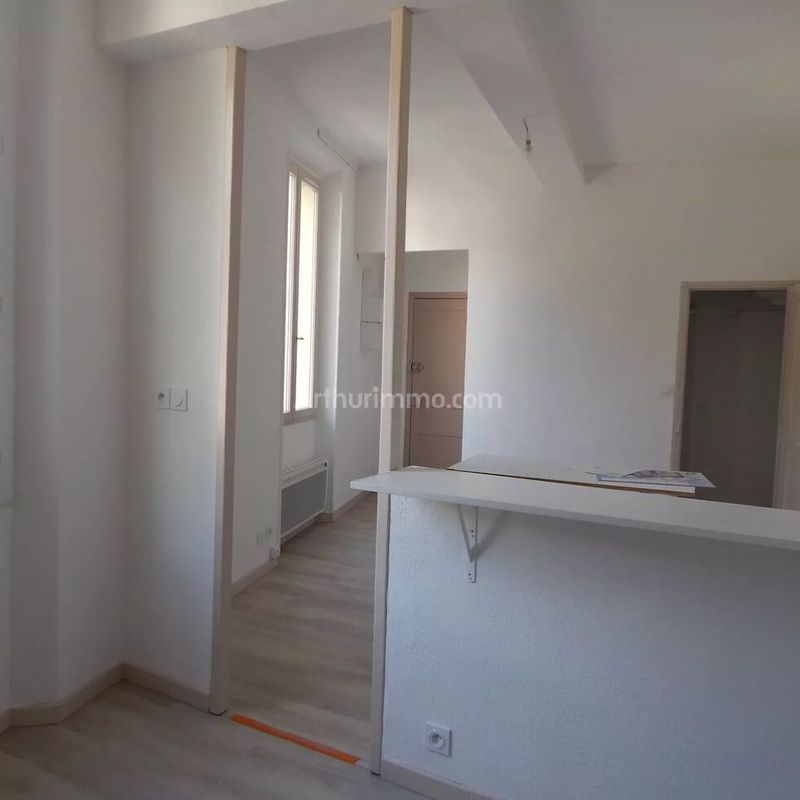 Louer appartement de 1 pièce 20 m² 290 € à Salernes (83690) : une annonce Arthurimmo.com