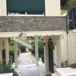 Rent 5 bedroom house of 450 m² in Pallini
