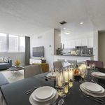 Rent 3 bedroom apartment of 84 m² in Toronto