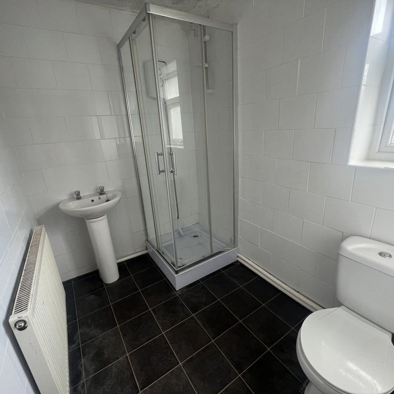 1 bedroom property to let in Railway Street, CARDIFF - £750 pcm