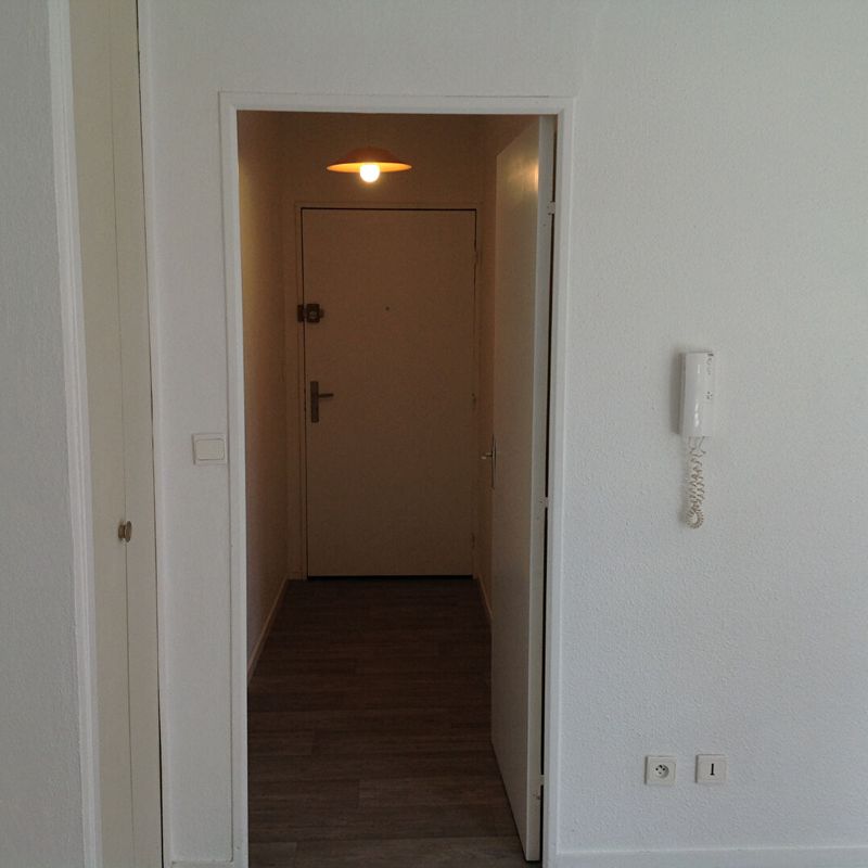 En location Appartement 1 pièce 24 m Nantes