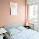 Rent 5 bedroom apartment of 73 m² in Hérouville-Saint-Clair