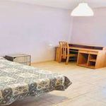 Rent 4 bedroom apartment of 98 m² in España