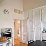Affitto 5 camera appartamento di 77 m² in Firenze