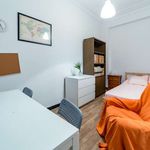 Rent a room of 130 m² in Buñol