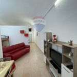 Affitto 3 camera casa di 75 m² in Manfredonia
