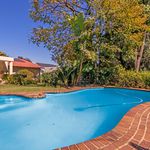 Rent 3 bedroom house of 1252 m² in Johannesburg