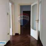 Affitto 2 camera appartamento di 78 m² in Naples