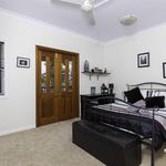 Rent 4 bedroom house of 4425 m² in Queensland