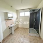Rent 3 bedroom apartment of 70 m² in Broons
