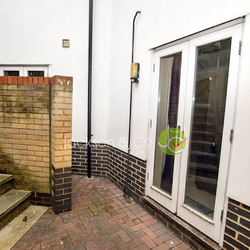 Property To Rent In Waterside Lane,  COLCHESTER, Essex, CO2 8HZ