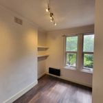 Rent 2 bedroom apartment of 38 m² in Luton