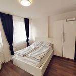 Rent 4 bedroom apartment of 120 m² in Dusseldorf