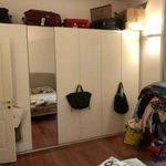 Affitto 4 camera appartamento di 135 m² in Bologna