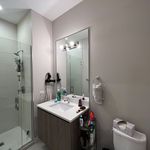 Rent 1 bedroom apartment of 646 m² in Chicago