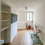 Rent 6 bedroom apartment of 228 m² in Florence
