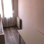 Rent a room of 85 m² in Zaragoza