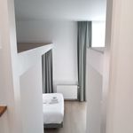 Rent 1 bedroom apartment of 506 m² in Bruxelles