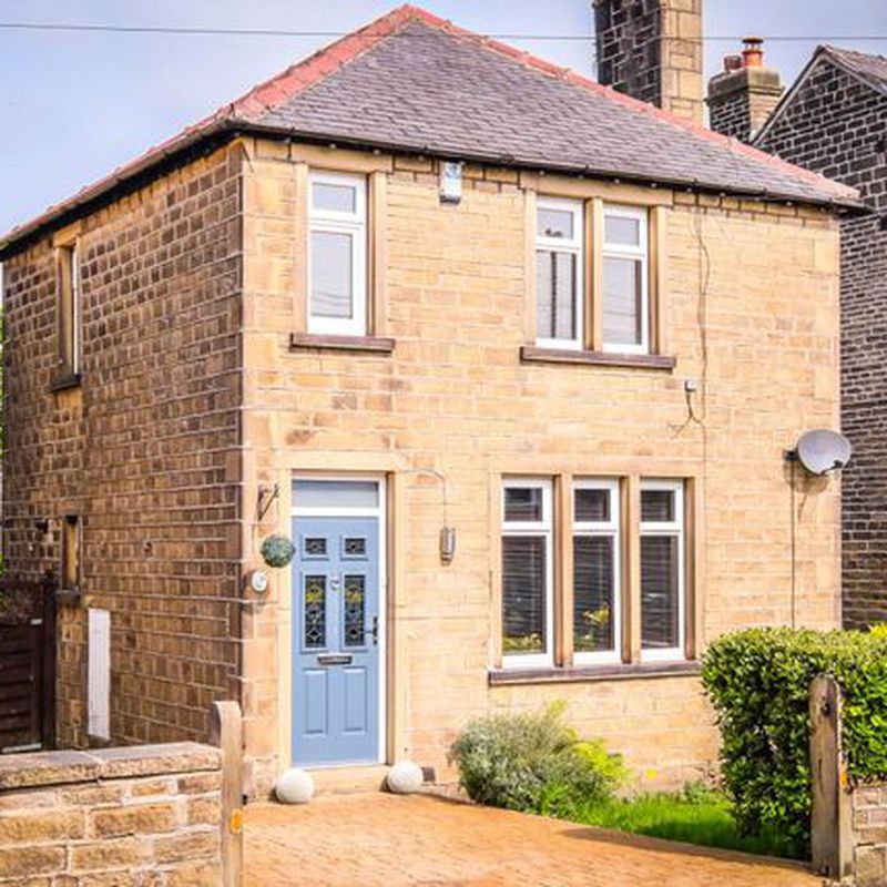 Detached house to rent in Tinker Lane, Meltham HD9