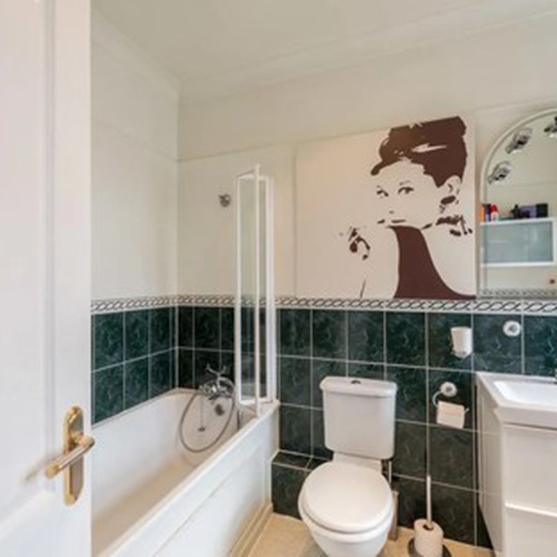 property to rent chamberlayne road, kensal rise, nw10 | 6 bedroom house through abacus estates St Margaret's at Cliffe