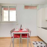 Alugar 1 quarto apartamento de 50 m² em Alfragide