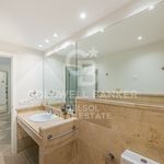 Rent 3 bedroom house of 200 m² in Marbella