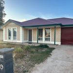 Rent 4 bedroom house of 160 m² in Whyalla