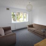 Rent 4 bedroom house in  Kingsley Place - Stanmore