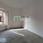 Rent 3 bedroom apartment of 102 m² in Milan